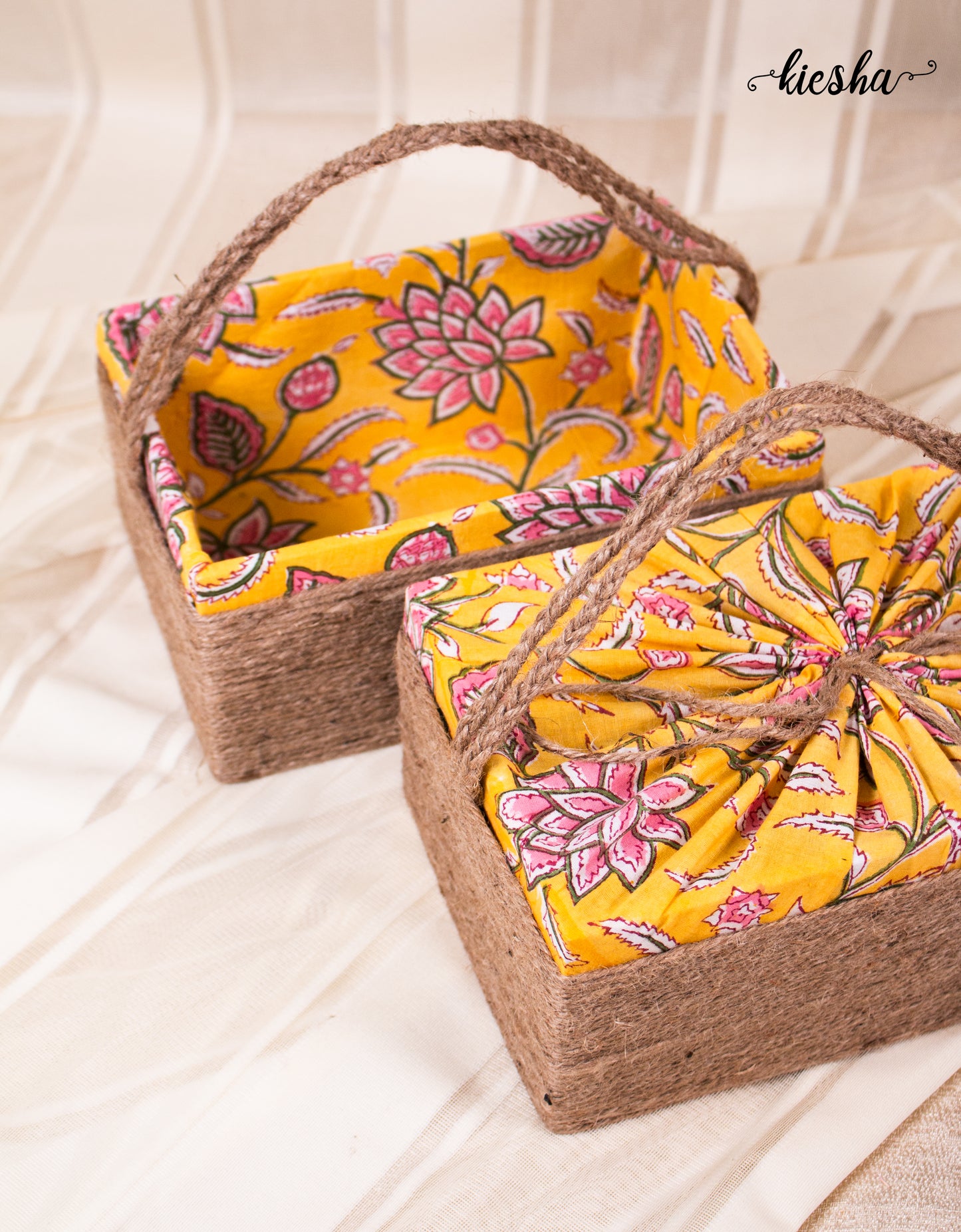 Floral Print Sutli Basket Open